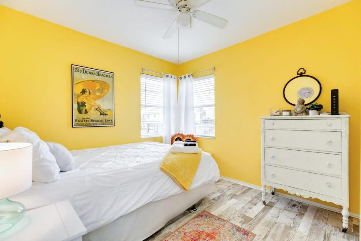 Fun In The Sun! Cozy Beach Pad, Gulf Views And Easy Access To The Sand! Surfside Beach Eksteriør bilde